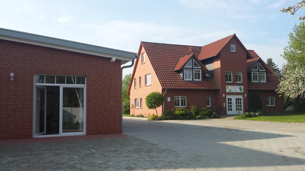 Muellers Bauernhof Isenbuettel